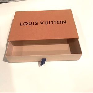 Louis Vuitton gift box - BUNDLE to save